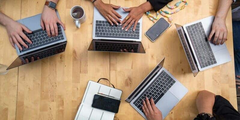 Agenzia di marketing vs team interno: pro e contro